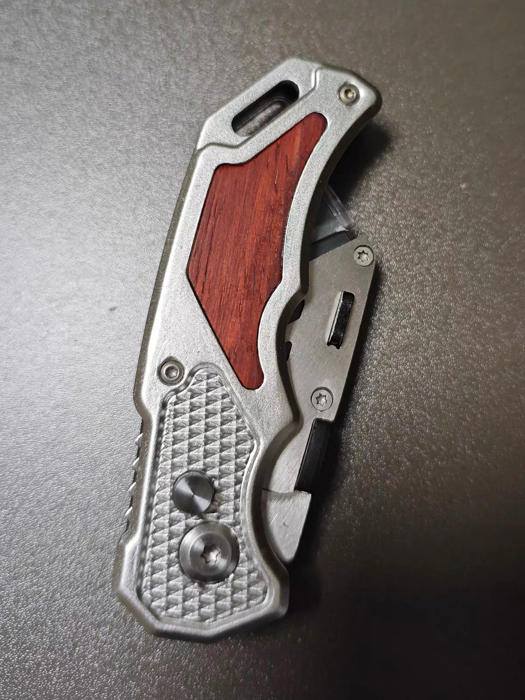 Greener Stainless Steel Heavy-Duty Folding Utility Knife